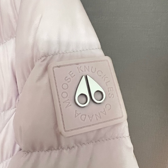 Moose Knuckles Lilac Yukon Air Down Puffer Jacket with Hood - Picture 4 of 16